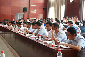 我公司參加普灣經(jīng)濟(jì)區(qū)“建筑工程安全生產(chǎn)大檢查工作再動(dòng)員、再部署”會(huì)議